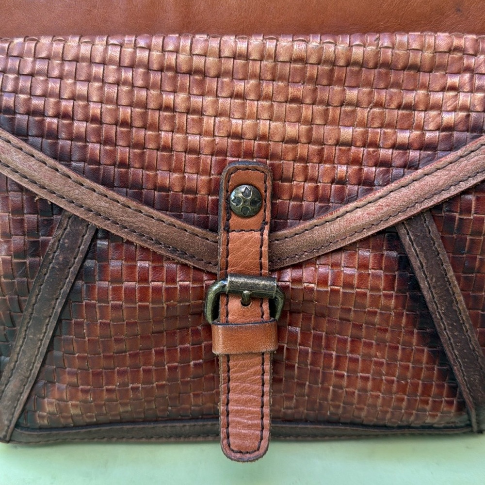Vintage Orange/brown Patricia Nash leather crossbody bag